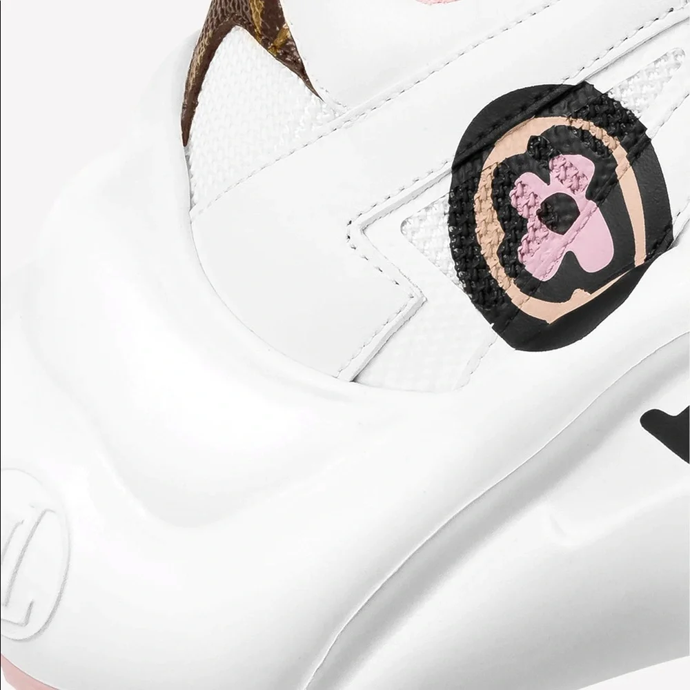 LV ARCHLIGHT SNEAKER - Picture 3 of 8